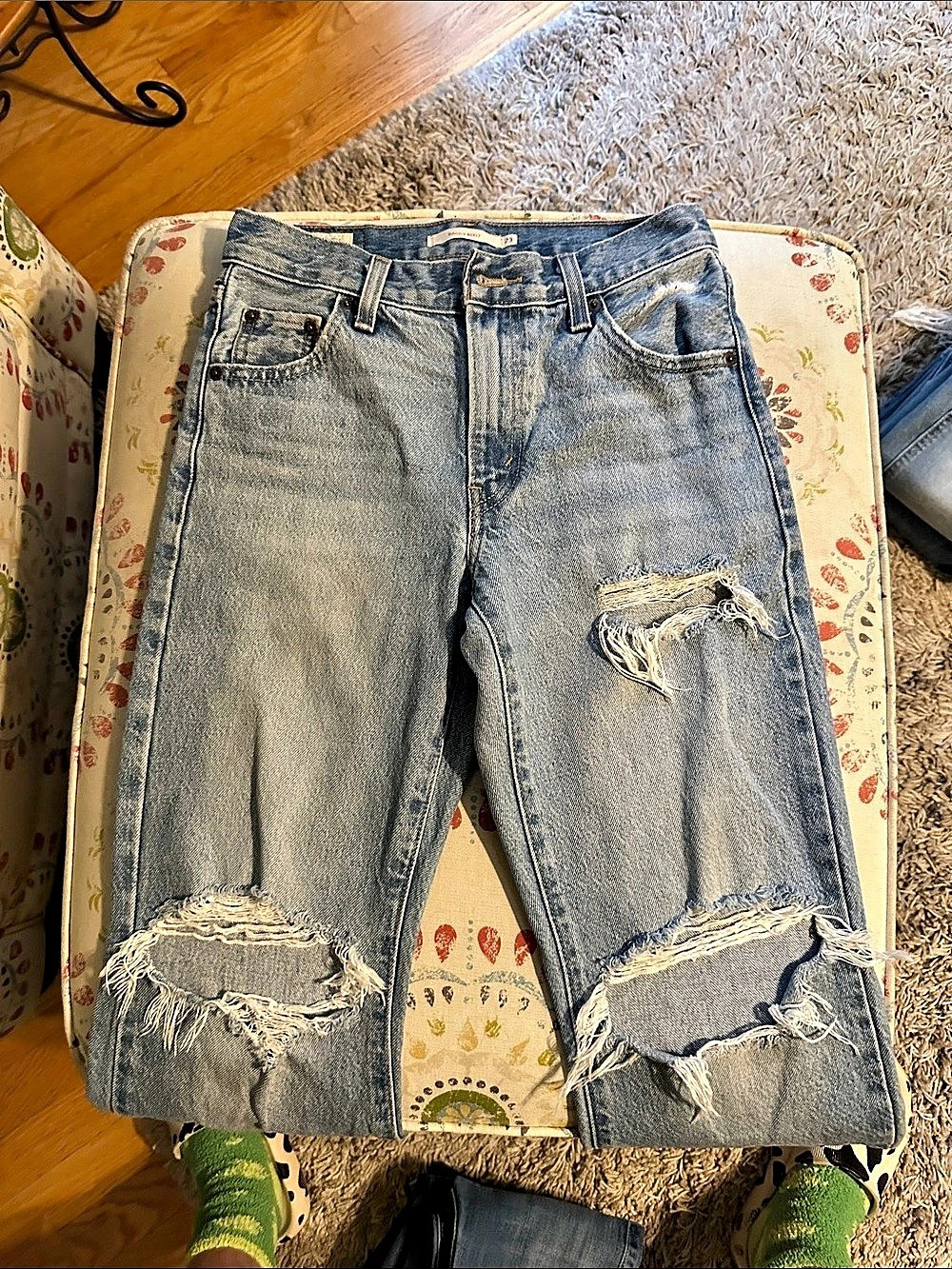 Levi's Baggy Boot Distressed Blue Waist 23 Good Jeans